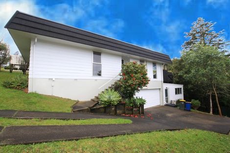 Photo of property in 20 Simon Ellice Drive, Bayview, Auckland, 0629