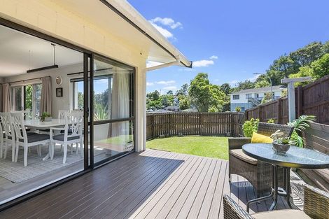 Photo of property in 3 Vari Place, Bayview, Auckland, 0629
