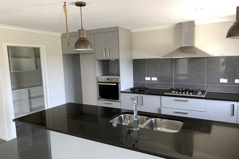 Photo of property in 24 Blackwood Crescent, Glenview, Hamilton, 3206