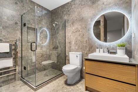 Photo of property in 8 Kumukumu Road, Long Bay, Auckland, 0630