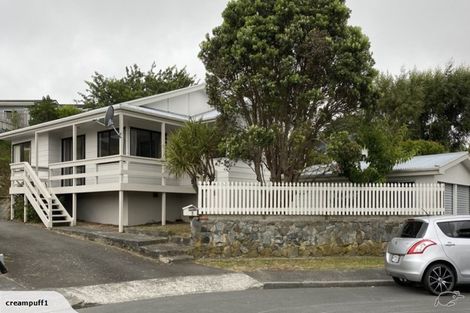 Photo of property in 8 Mayaro Crescent, Grenada Village, Wellington, 6037