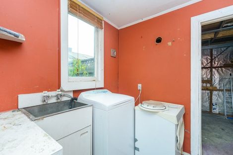 Photo of property in 42 Florence Avenue, Palmerston North, 4414