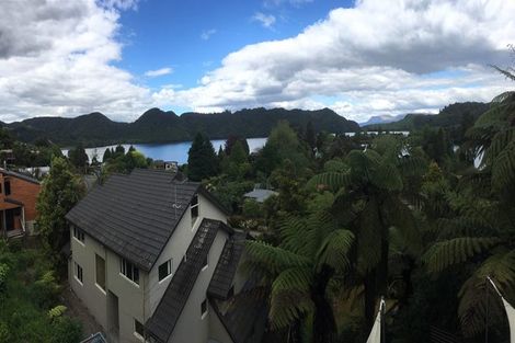 Photo of property in 32 Okareka Loop Road, Lake Okareka, Rotorua, 3076
