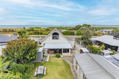 Photo of property in 79 Rogers Road, Bay View, Napier, 4104
