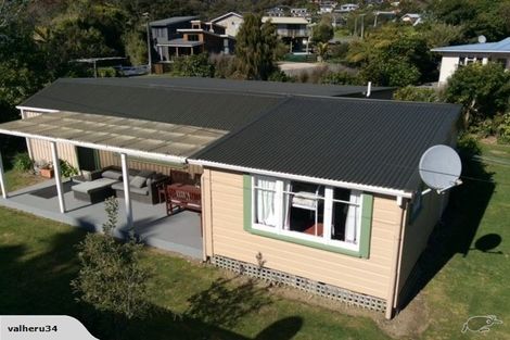 Photo of property in 5 The Parade, Okiwi Bay, French Pass, 7193