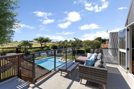 Photo of property in 37 Callender Terrace, Paraparaumu Beach, Paraparaumu, 5032