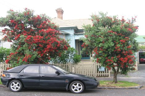 Photo of property in 3 Wynyard Road, Mount Eden, Auckland, 1024