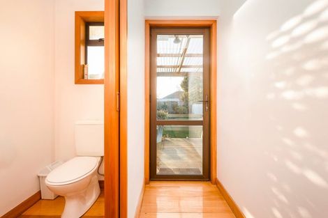 Photo of property in 55 Frankleigh Street, Somerfield, Christchurch, 8024