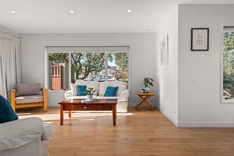 Photo of property in 2 Aranui Drive, Papamoa Beach, Papamoa, 3118