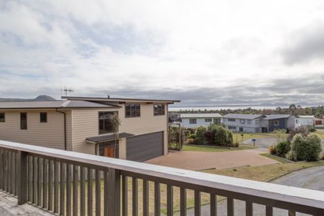 Photo of property in 10 Rowena Crescent, Motuoapa, Turangi, 3382