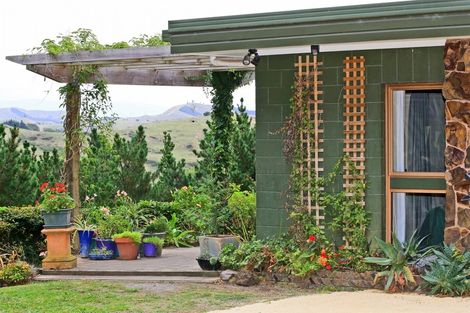 Photo of property in 107 Ballantyne Road, Poraiti, Napier, 4182