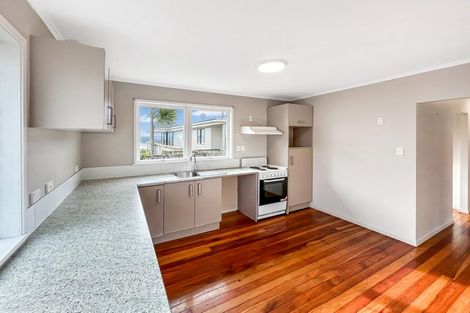 Photo of property in 134 Sunset Road, Unsworth Heights, Auckland, 0632