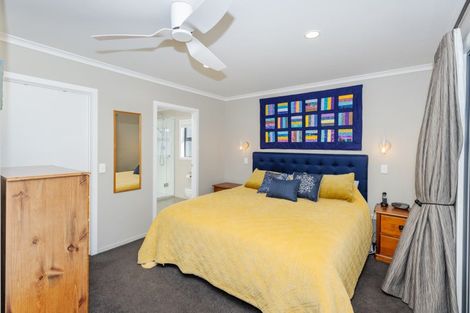 Photo of property in 10 Carlingford Rise, Dinsdale, Hamilton, 3204