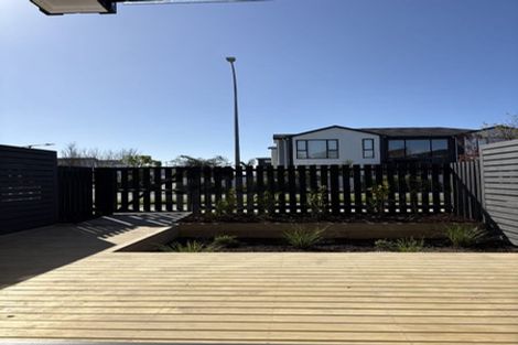 Photo of property in 28/14 Scott Road, Hobsonville, Auckland, 0616