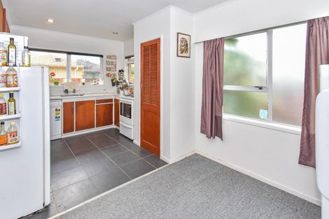 Photo of property in 2/9 Elizabeth Street, Papakura, 2110