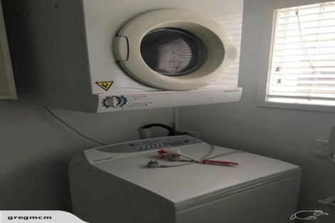 Photo of property in 12 St Peters Street, Northcote, Auckland, 0627