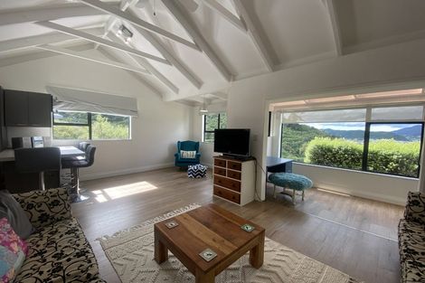 Photo of property in 18 Webster Place, Picton, 7220