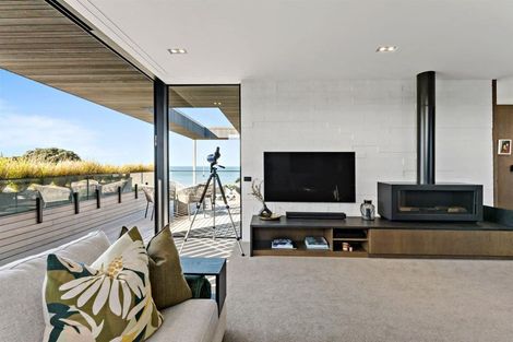 Photo of property in 41 Craig Road, Milford, Auckland, 0620