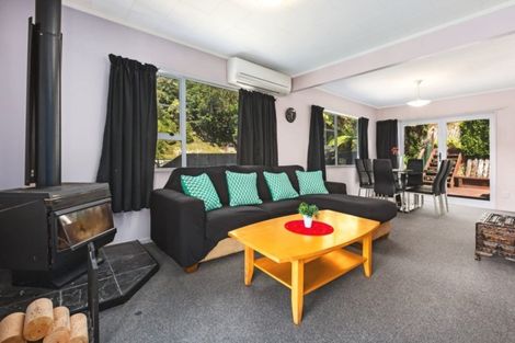 Photo of property in 10 Ration Lane, Whitby, Porirua, 5024