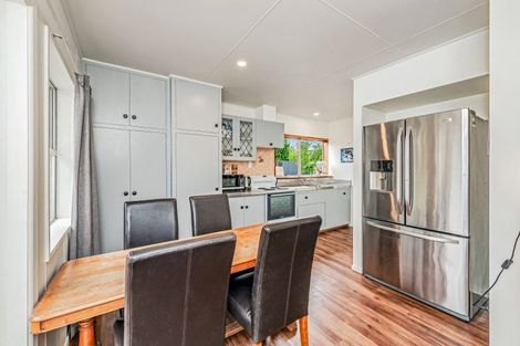 Photo of property in 10 Woodville Street, Leeston, 7632