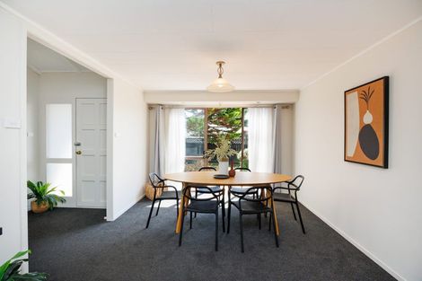 Photo of property in 3 Escort Grove, Awapuni, Palmerston North, 4412