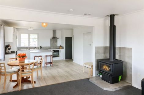 Photo of property in 75 Gordon Street, Dannevirke, 4930