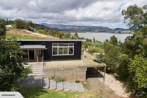 Photo of property in 39 Manning Street, Rawene, Kaikohe, 0473