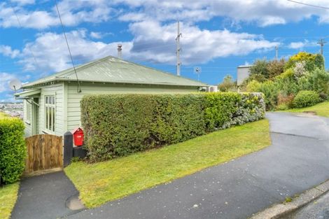 Photo of property in 25 Forfar Street, Clyde Hill, Dunedin, 9011