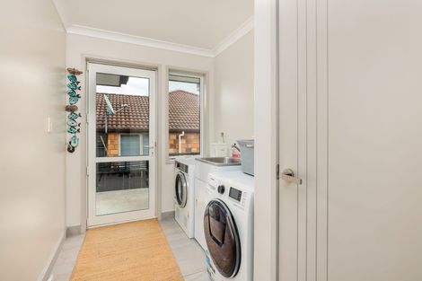 Photo of property in 6 Halyard Loop, Haruru, 0204