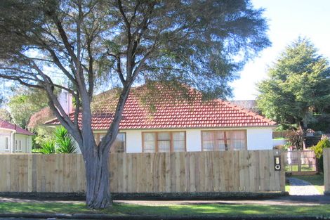 Photo of property in 8 Galway Avenue, Hamilton East, Hamilton, 3216