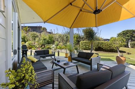 Photo of property in 32 Arabella Lane, Snells Beach, 0920