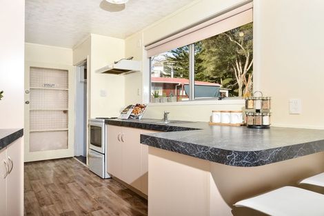 Photo of property in 1/78 Chilcott Road, Henderson, Auckland, 0612