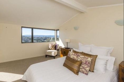 Photo of property in 31 Nalanda Crescent, Broadmeadows, Wellington, 6035