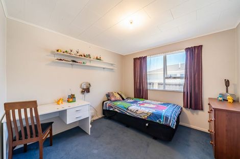 Photo of property in 47 Hartford Crescent, Totara Park, Upper Hutt, 5018