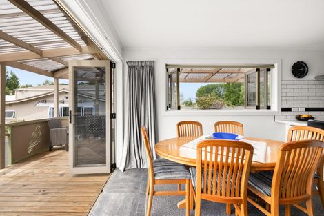 Photo of property in 2195 Waimarama Road, Waimarama, Havelock North, 4294