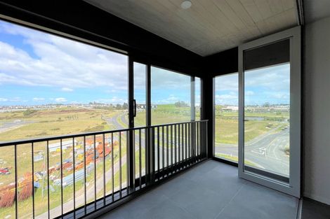 Photo of property in 212/2a Munroe Lane, Albany, Auckland, 0632