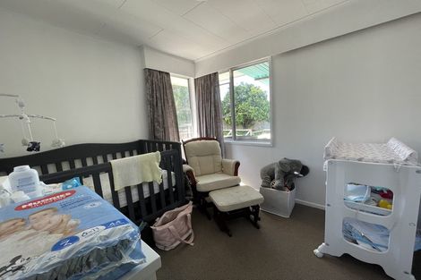 Photo of property in 10 Ware Place, Pakuranga Heights, Auckland, 2010