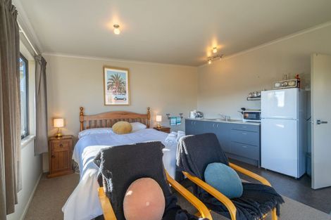 Photo of property in 21 Pop Andrew Drive, Te Anau, 9600