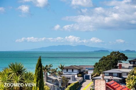 Photo of property in 14 Park Rise, Campbells Bay, Auckland, 0630