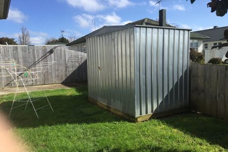 Photo of property in 72b Swaffield Road, Papatoetoe, Auckland, 2025