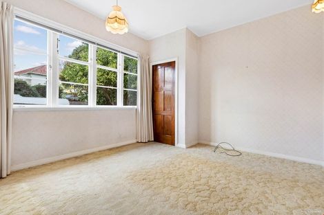 Photo of property in 18 Fulljames Avenue, Mount Roskill, Auckland, 1041