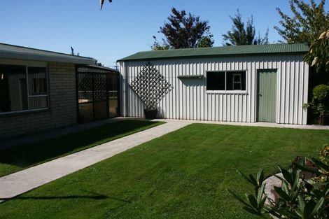 Photo of property in 15 Abercrombie Street, Milton, 9220