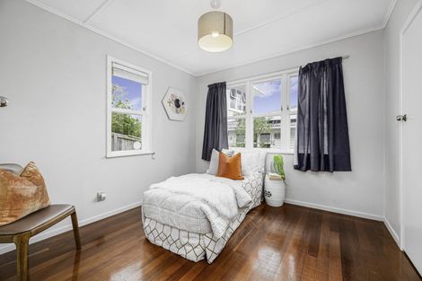 Photo of property in 123 Wharf Road, Te Atatu Peninsula, Auckland, 0610