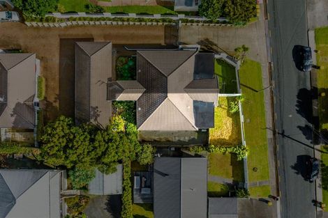 Photo of property in 2/57 Gladstone Road, Northcote, Auckland, 0627