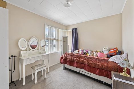 Photo of property in 11 Steven Street, Mangere East, Auckland, 2024