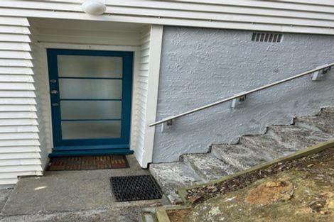 Photo of property in 29 Kitchener Terrace, Johnsonville, Wellington, 6037