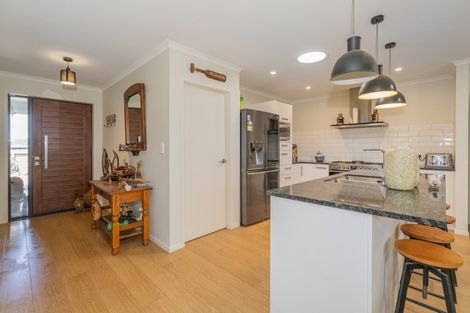 Photo of property in 24 Debenham Drive, Whitianga, 3510