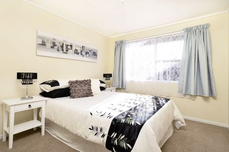 Photo of property in 1/78 Chilcott Road, Henderson, Auckland, 0612
