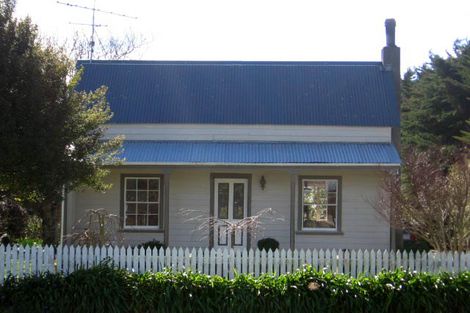 Photo of property in 161 Fitzherbert Street, Featherston, 5710