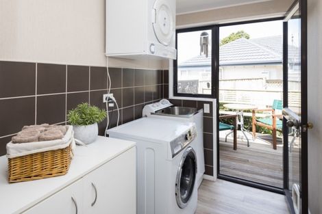 Photo of property in 47 Simmental Crescent, Somerville, Auckland, 2014